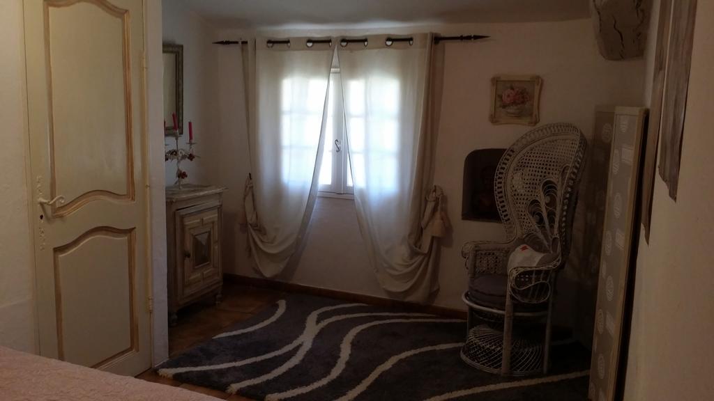 Willa Mas De L Ancienne Magnanerie Mallemort Zewnętrze zdjęcie